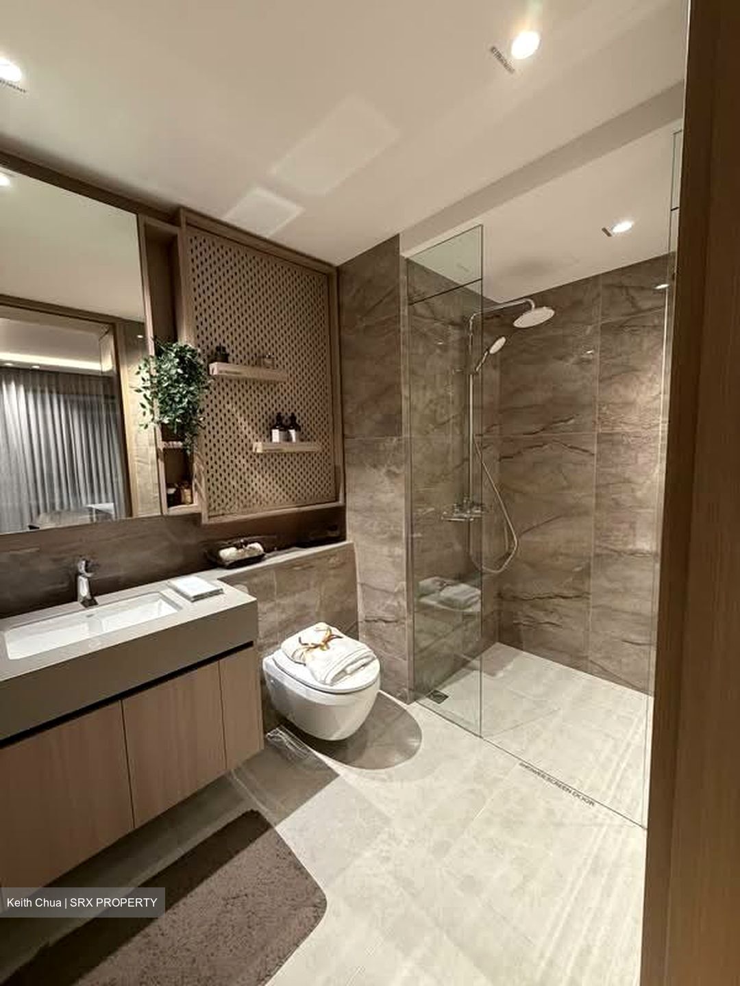 Parktown Residence (D18), Apartment #550074461